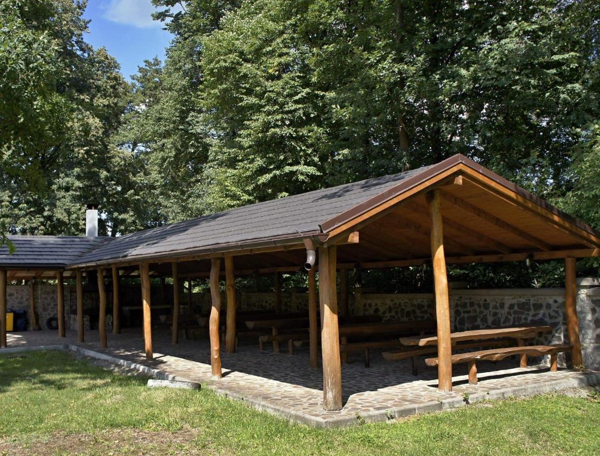 Hotel Biele Studnicky Dargov Zewnętrze zdjęcie