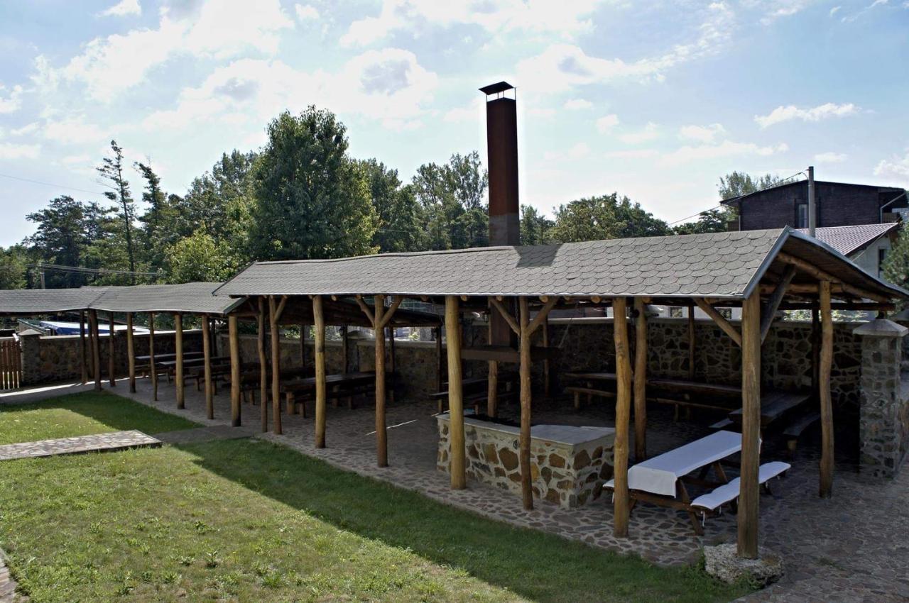 Hotel Biele Studnicky Dargov Zewnętrze zdjęcie